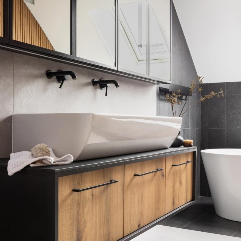 muebles de baño en madera